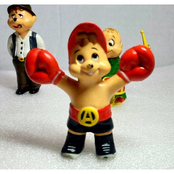 Vintage Alvin & The Chipmunks Uncle Harry PVC Figure Cigar 1983 Cartoon Toy - Picture 2 of 16